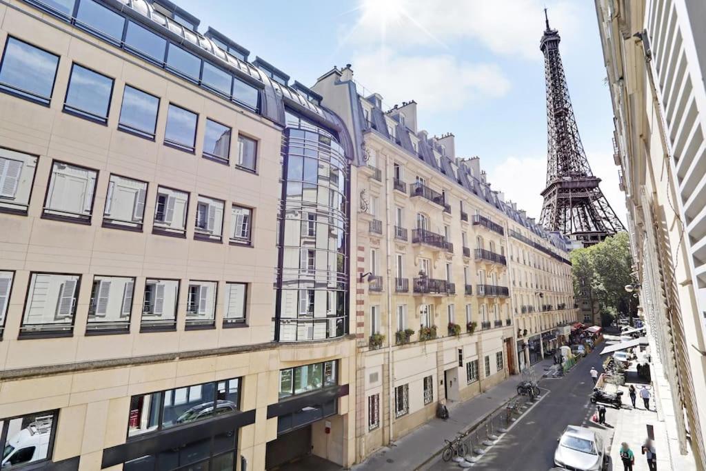 דירות פריז Sejour Au Pied De La Tour Eiffel מראה חיצוני תמונה